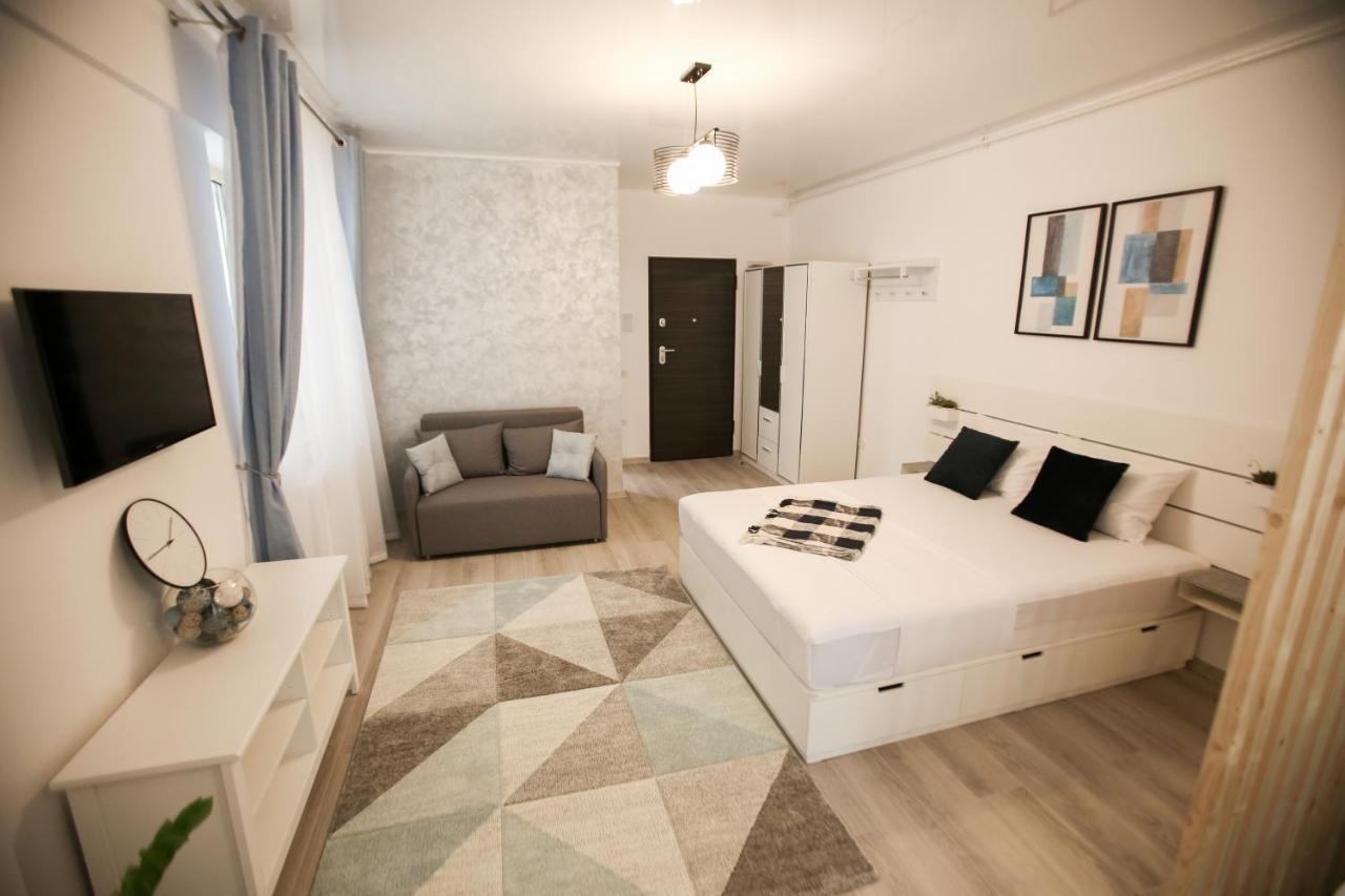 Premium Studios Mamaia Nord - Marea La 50M Năvodari Esterno foto