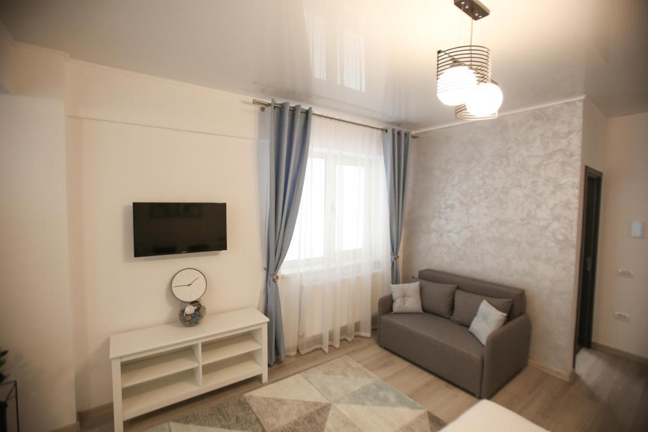 Premium Studios Mamaia Nord - Marea La 50M Năvodari Esterno foto