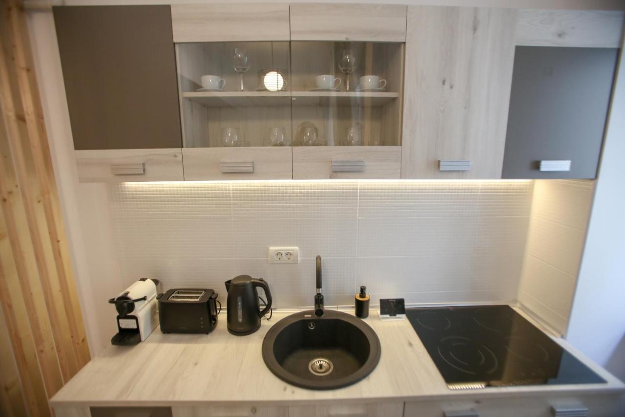 Premium Studios Mamaia Nord - Marea La 50M Năvodari Esterno foto